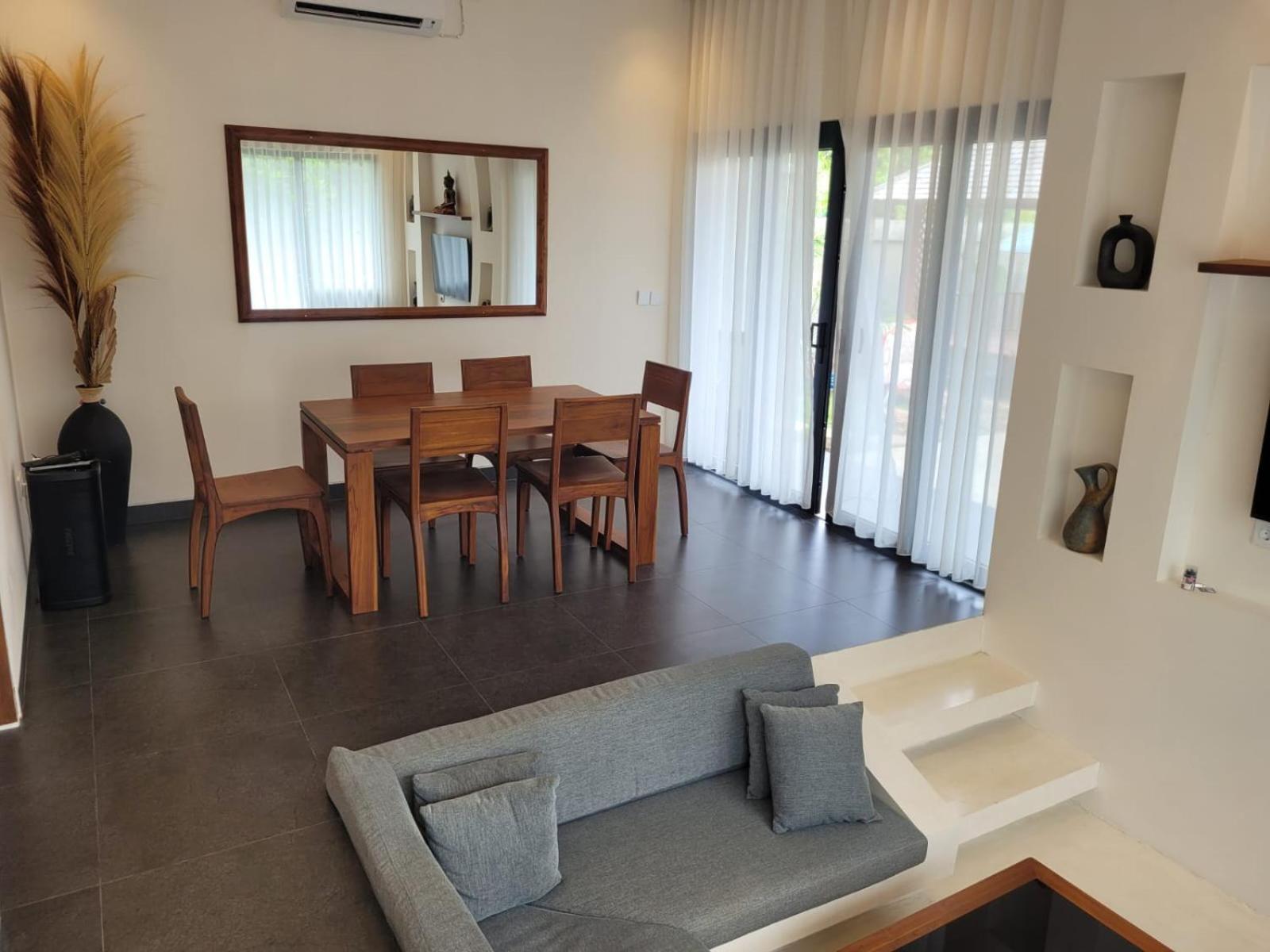 Villa Niang Ando Labuan Bajo Exterior foto